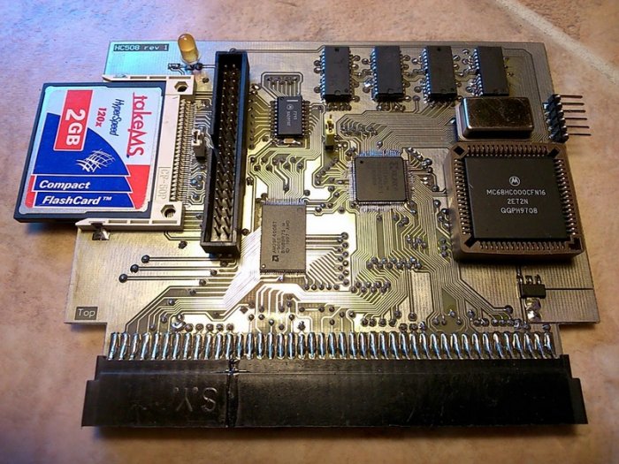 HC508 Amiga 500, a kártya